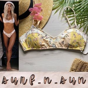Billabong 🌸 Ditsy Floral Bralette Bikini Top ☀️💕🌴